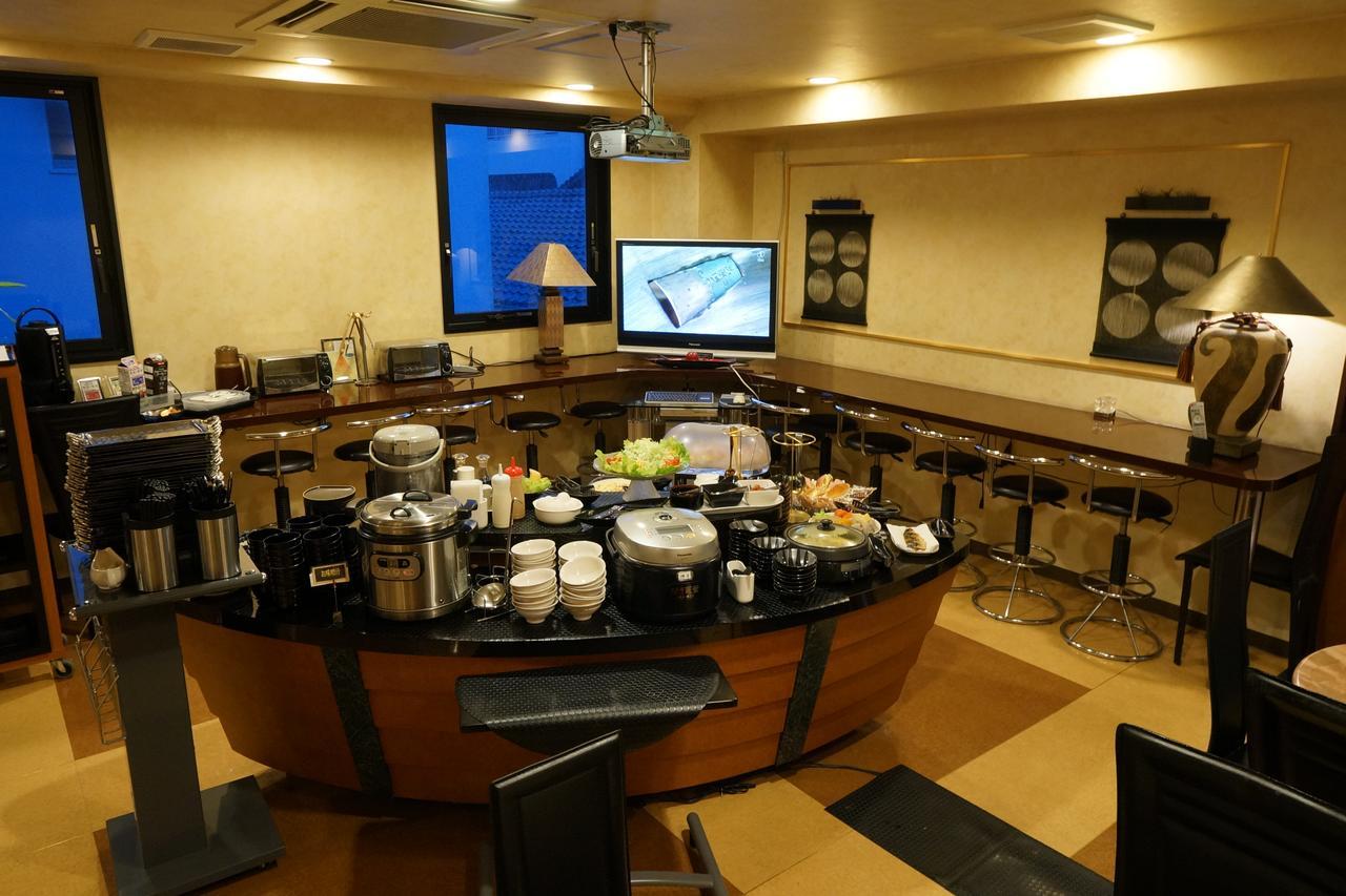 Hotel Satellite Satsumasendai Bagian luar foto