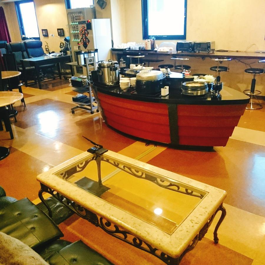 Hotel Satellite Satsumasendai Bagian luar foto
